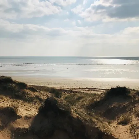 Du Bourg, Proximite & Апартаменты *